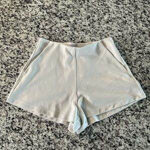 lululemon athletica Ribbed High-Rise Shorts in Light Cream